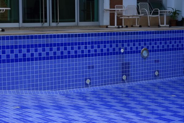 Pool Tile Cleaning - Pool Tile Cleaning Waxhaw, North Carolina